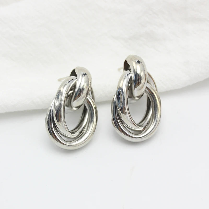Eva | Chunky Chain-Link Earrings | Bold Modern Style | Polished Metal